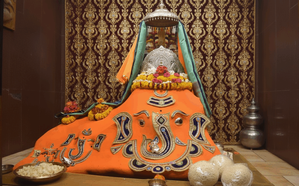 Chintaman Ganesh Temple Ujjain: History, Darshan, Timings & Travel Guide 3 chintaman-ganesh-temple
